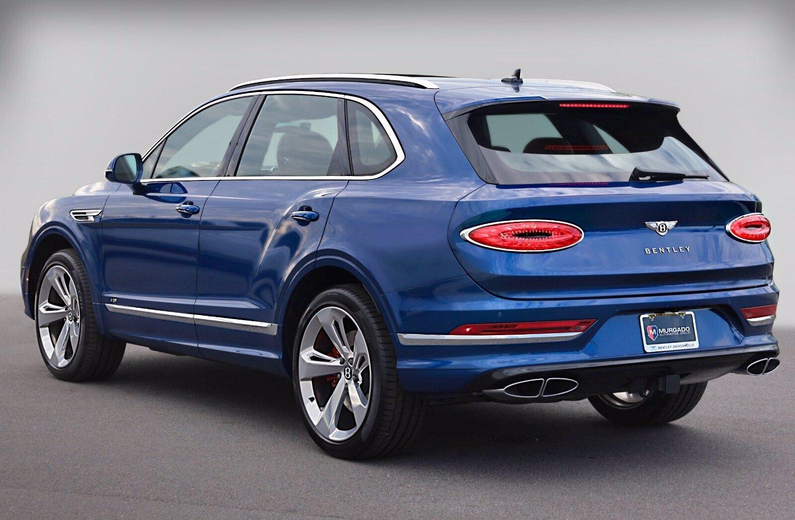 2021 Bentley Bentayga V8 photo 5
