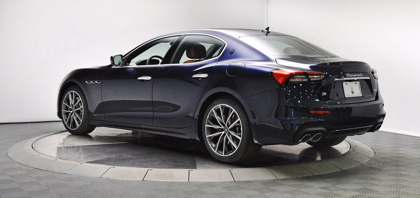 【1 ghibli】マセラティ MASERATI  フラッグ ガレージ雑貨 専用☆ガレージ装飾仕様☆マセラティ MASERATI フラッグ 旗