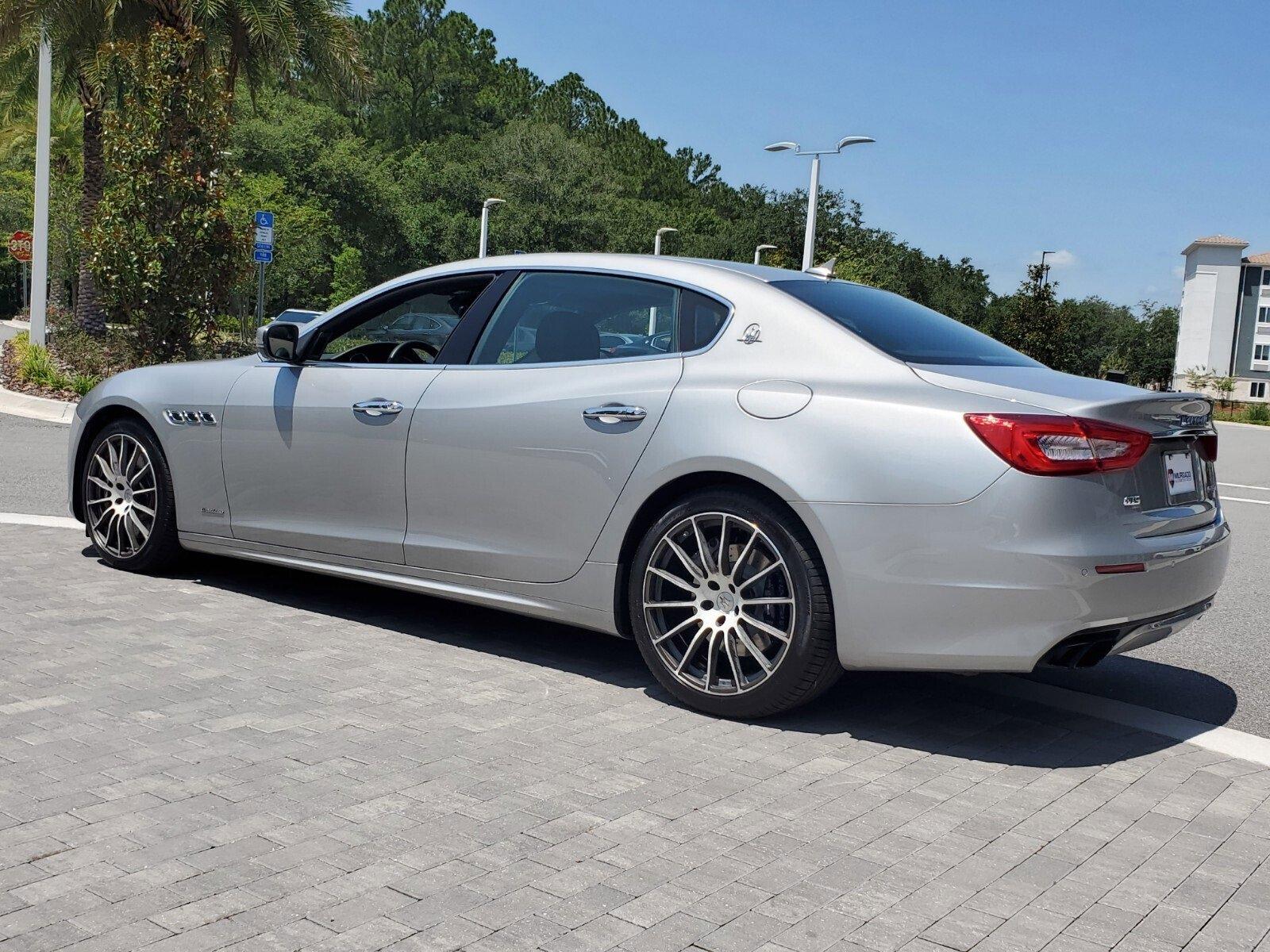 402-407 1/43 マセラティ Quattroporte GTS KESS-MODEL KE43014085 Scale 1/43 | MASERATI QUATTROPORTE