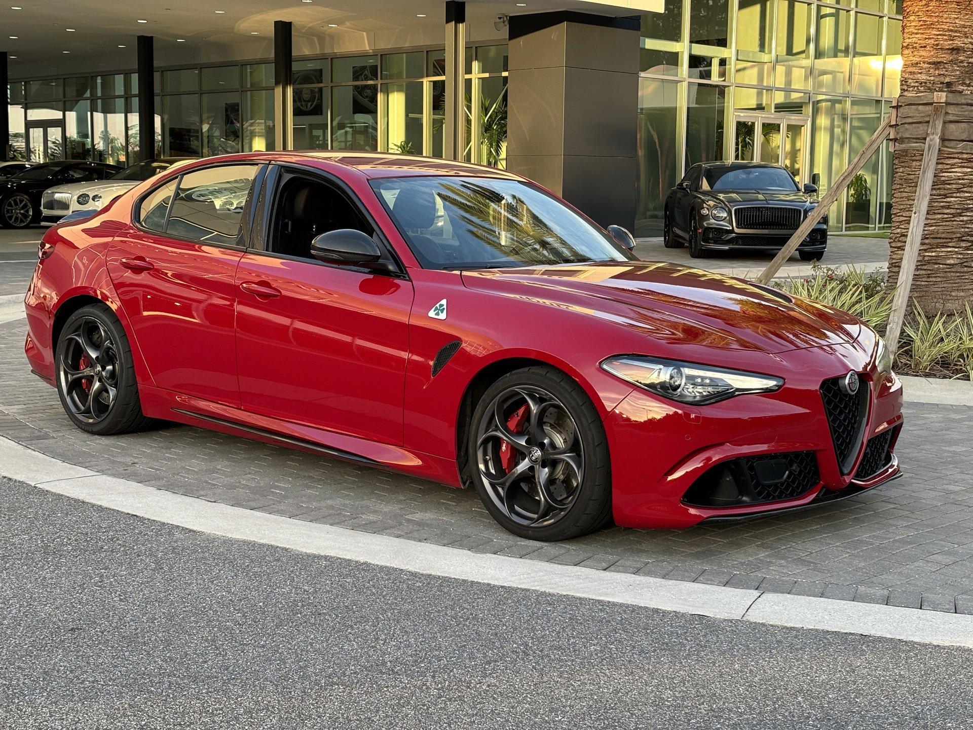 Used-2019-Alfa-Romeo-Giulia-