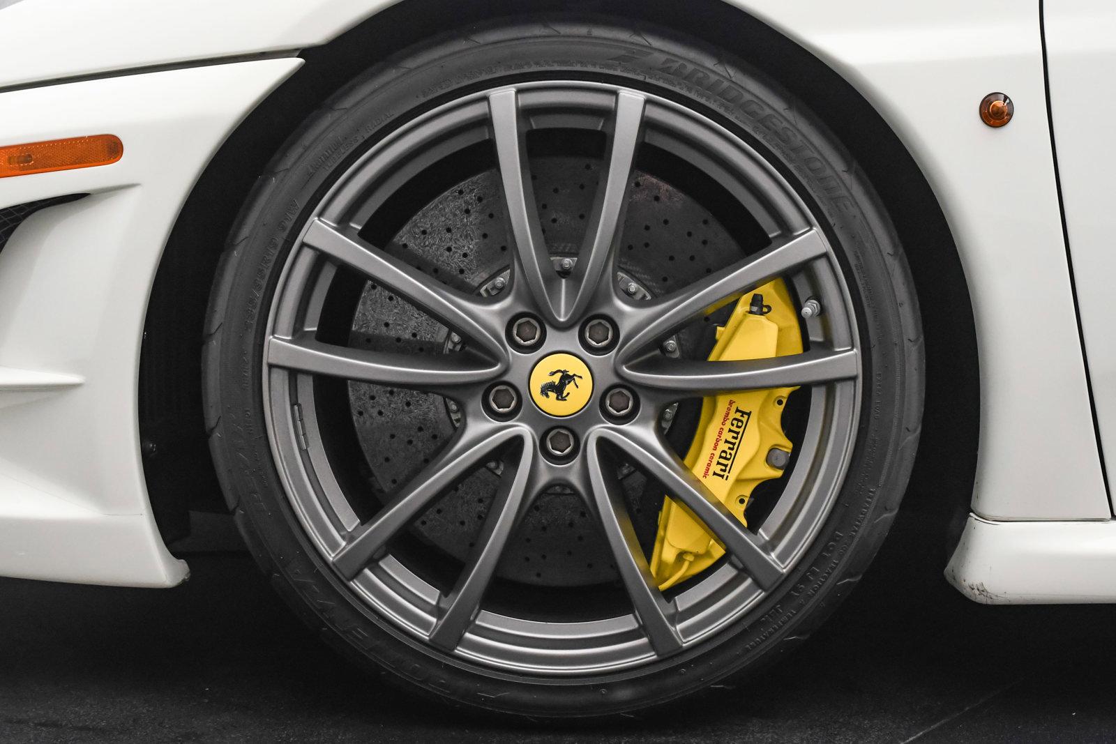 Ferrari フェラーリ オフィシャルピンバッジ(Cavallino)by