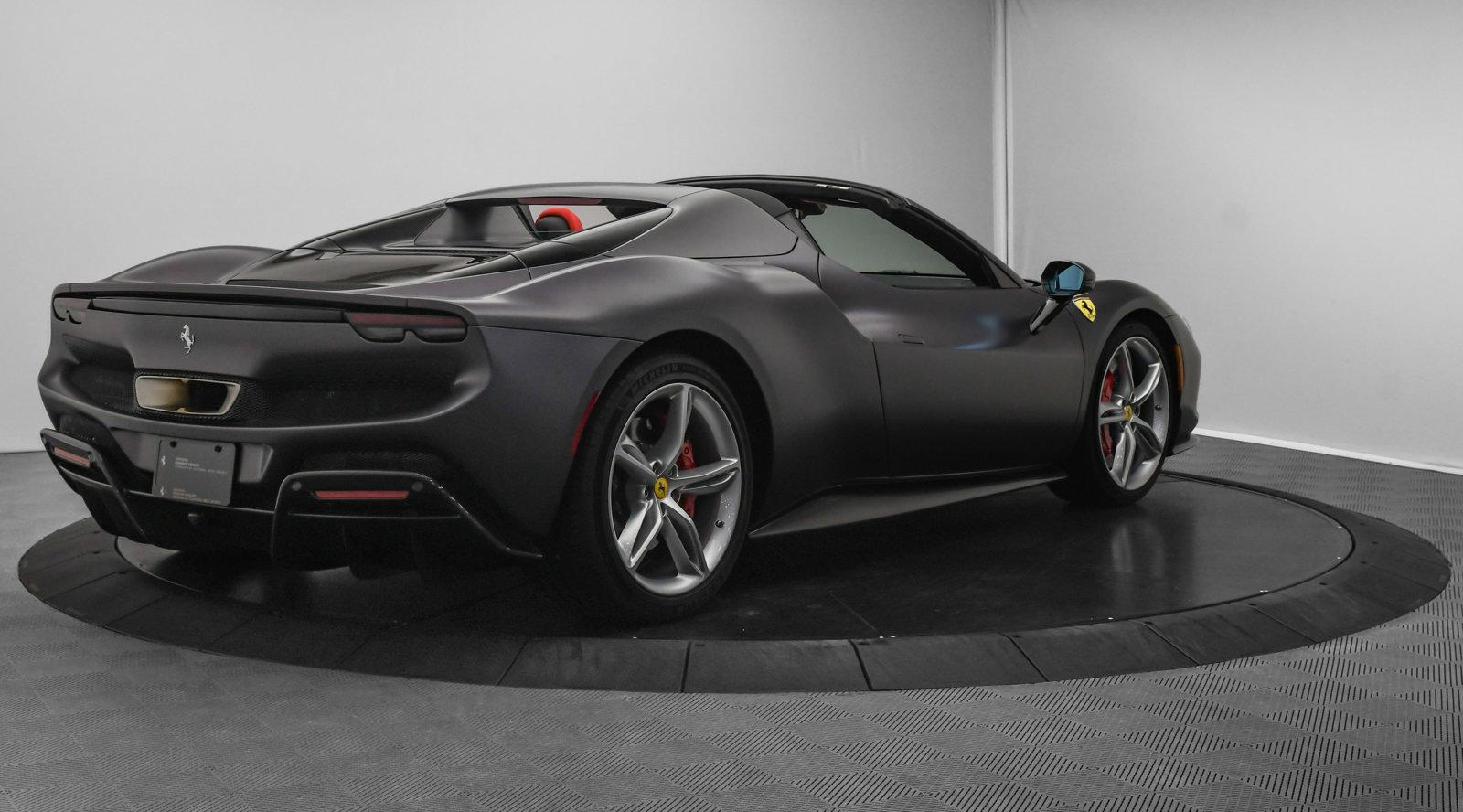 【新品・未開封】Ferrari 296GTS模型ホワイト 保証シール付き 新品・未開封】Ferrari 296GTS模型ホワイト 保証シール付き