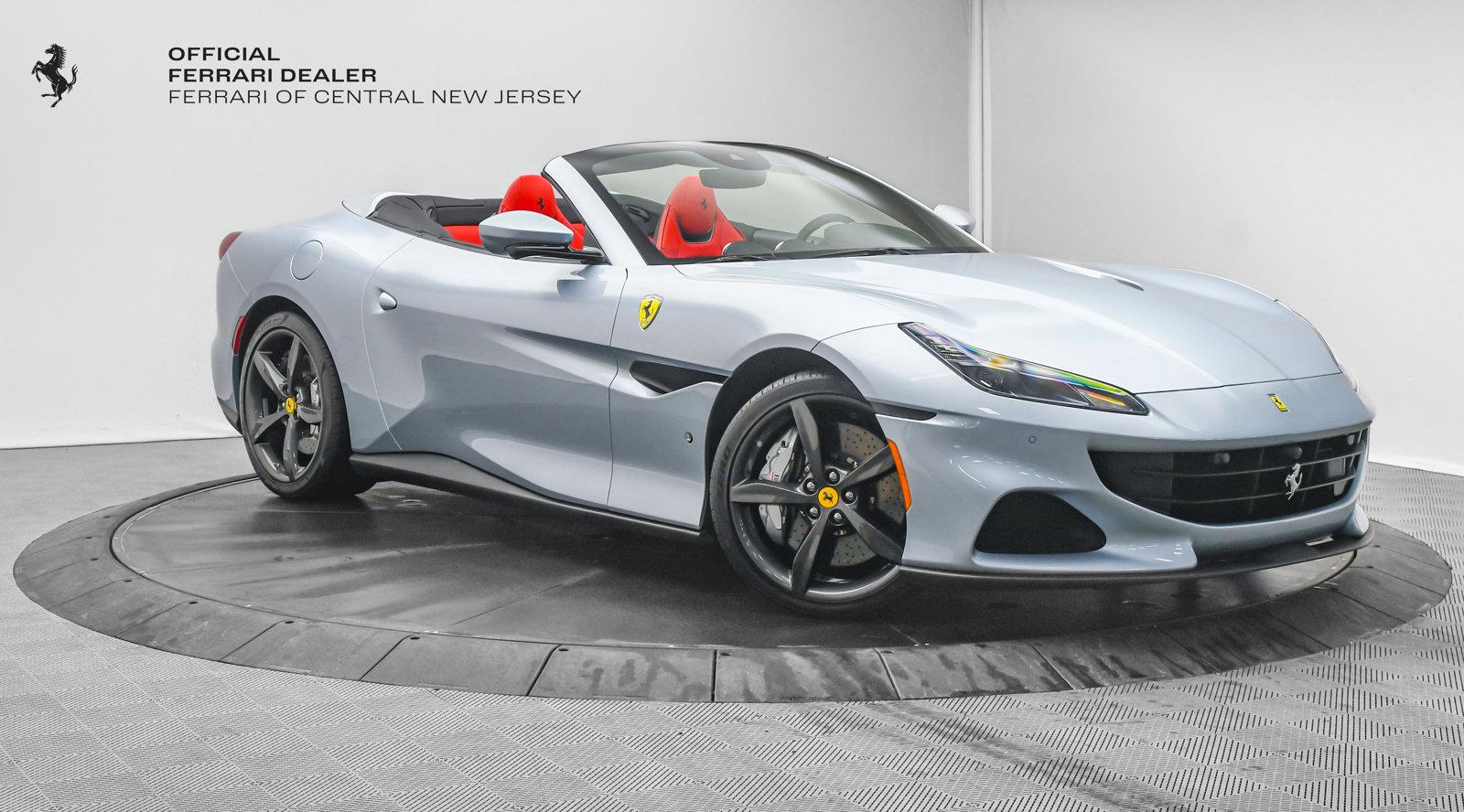 大判　Ferrari Portofino M デザインスケッチ Ferrari Portofino M vector drawing
