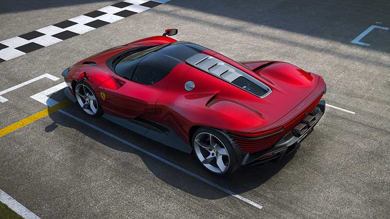 Passione Ferrari: new season kicks off at Portimão circuit