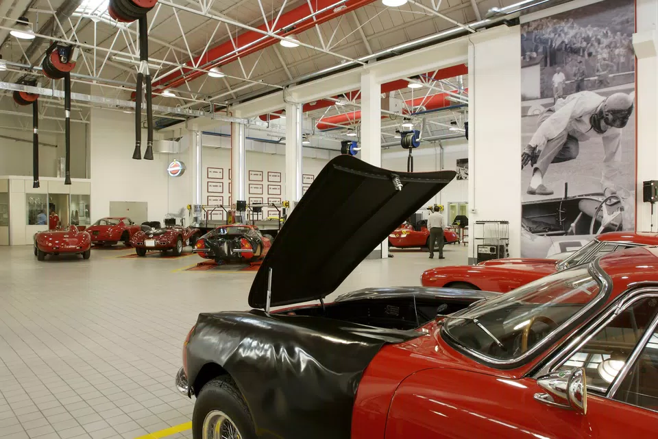 Ferrari-Officine-Classiche-1.webp